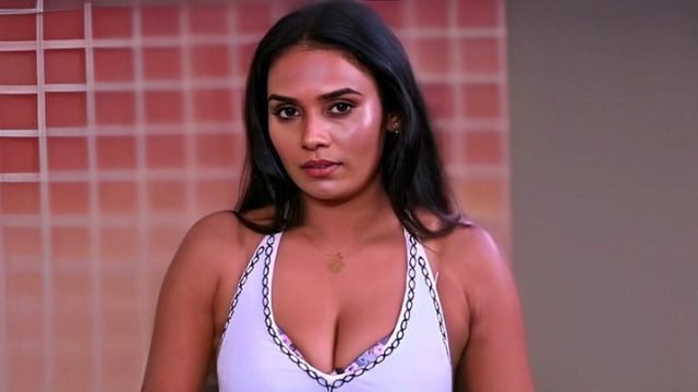 Naughty Landlord E03 2024 Hindi Hot Web Series – Junglee